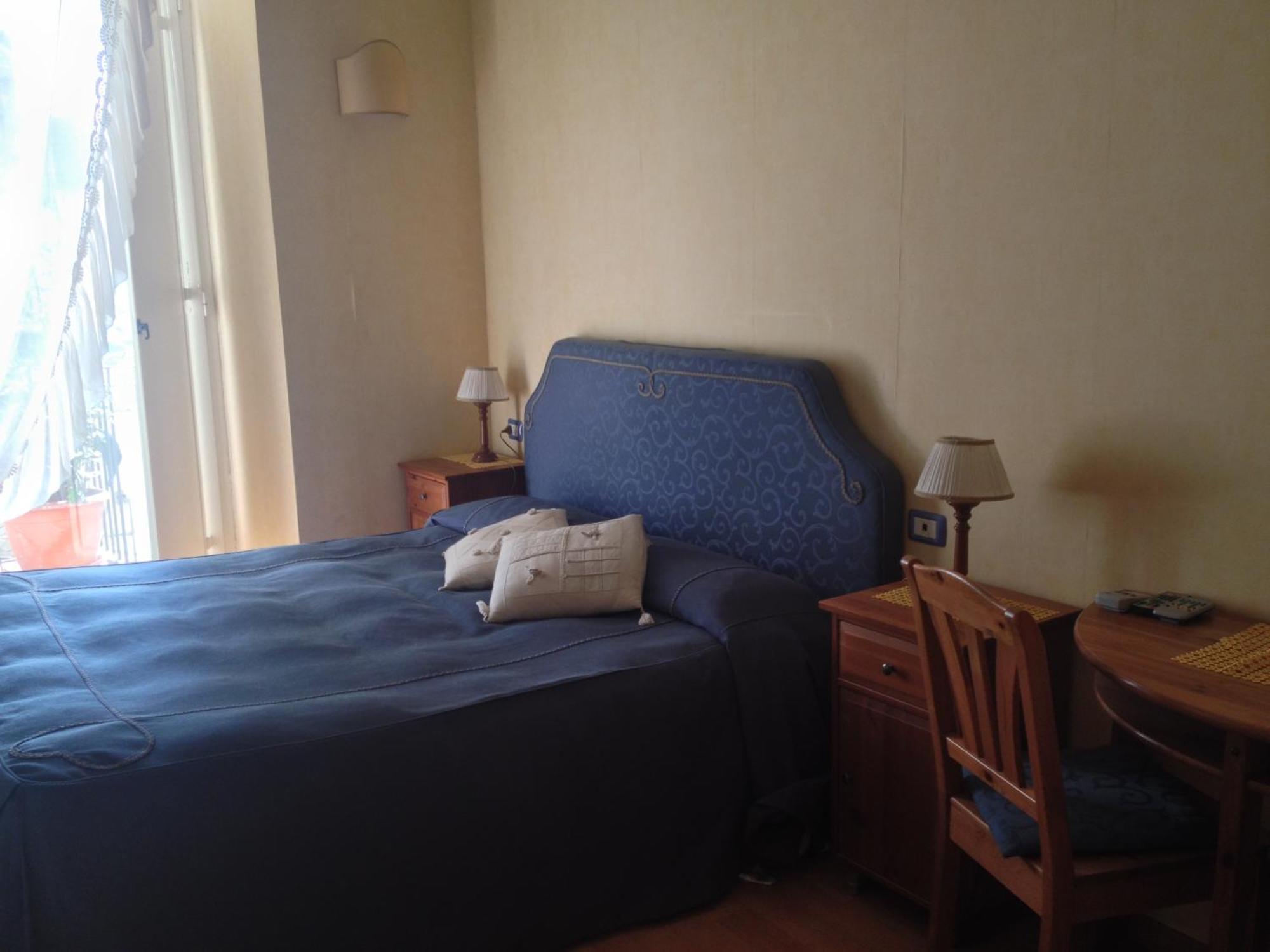 B&B Bonapace Portanolana Neapol Pokoj fotografie