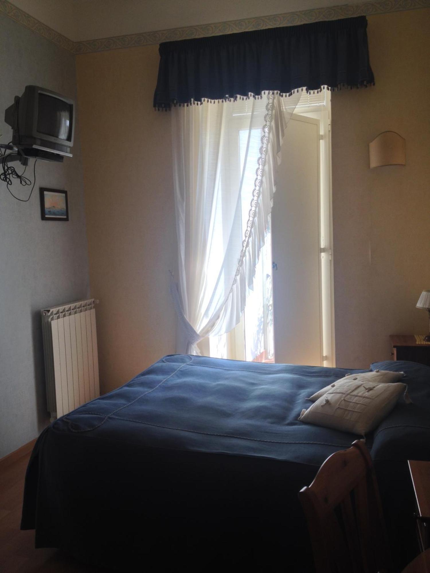 B&B Bonapace Portanolana Neapol Pokoj fotografie
